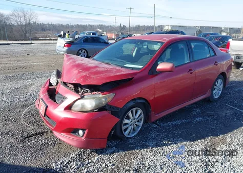 2010 Toyota Corolla S z USA, uszkodzony, nr VIN 2T1BU4EE8AC315919
